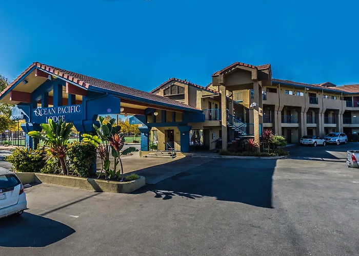 Ocean Pacific Lodge